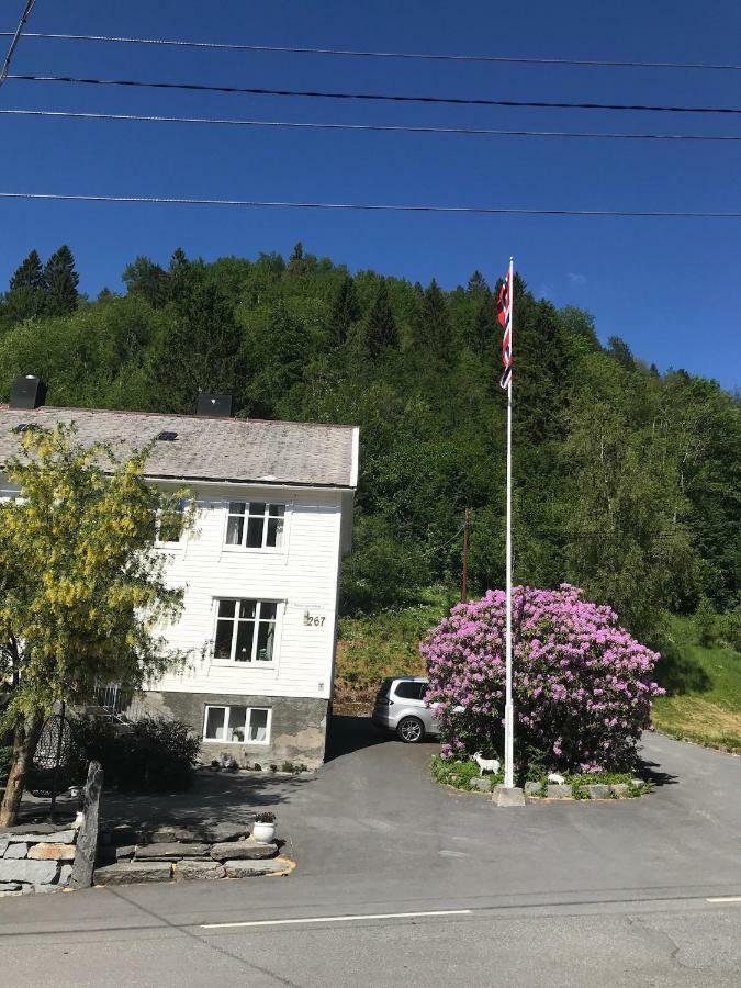 Josygaard Bed & Breakfast Austefjorden Eksteriør bilde